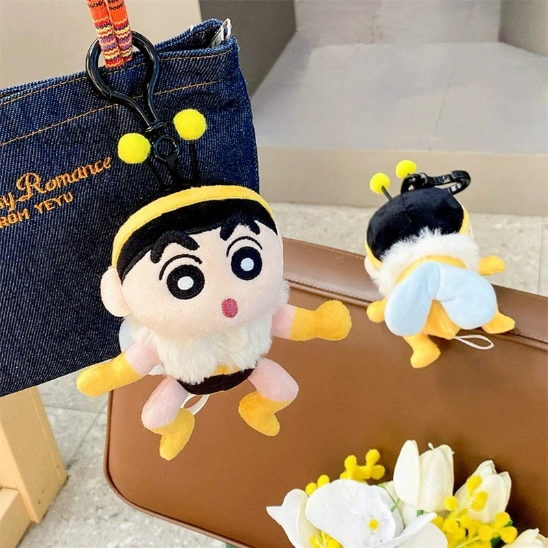 الكرتون أنيمي تلوين شين تشان ليتل النحل أفخم قلادة المدرسية قلادة سحب أجنحتي تهتز ألعاب من نسيج مخملي المفاتيح هدية #2