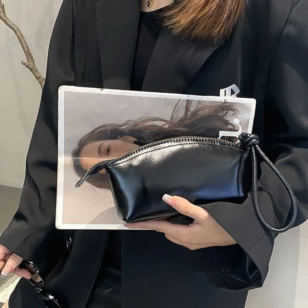 Large Capacity Vegetable Tanned Leather Handbag Simple Design Light Luxury Shell Clutch Bag Lightweight Mobile Phone Bag