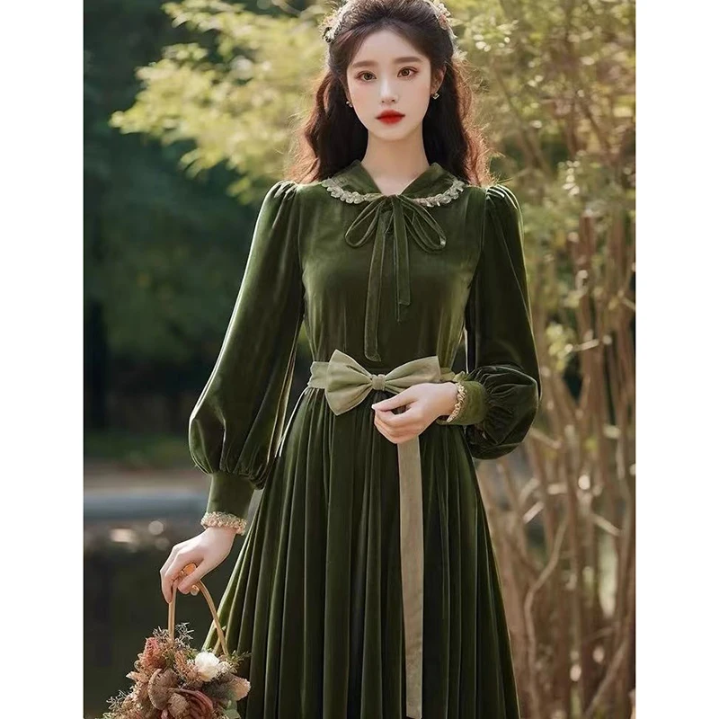 Korean Hepburn Style Green Velvet Dress women\'s 2024 Autumn Winter Long Dresses Princess Elegant Vintage Luxury Vestidos Female