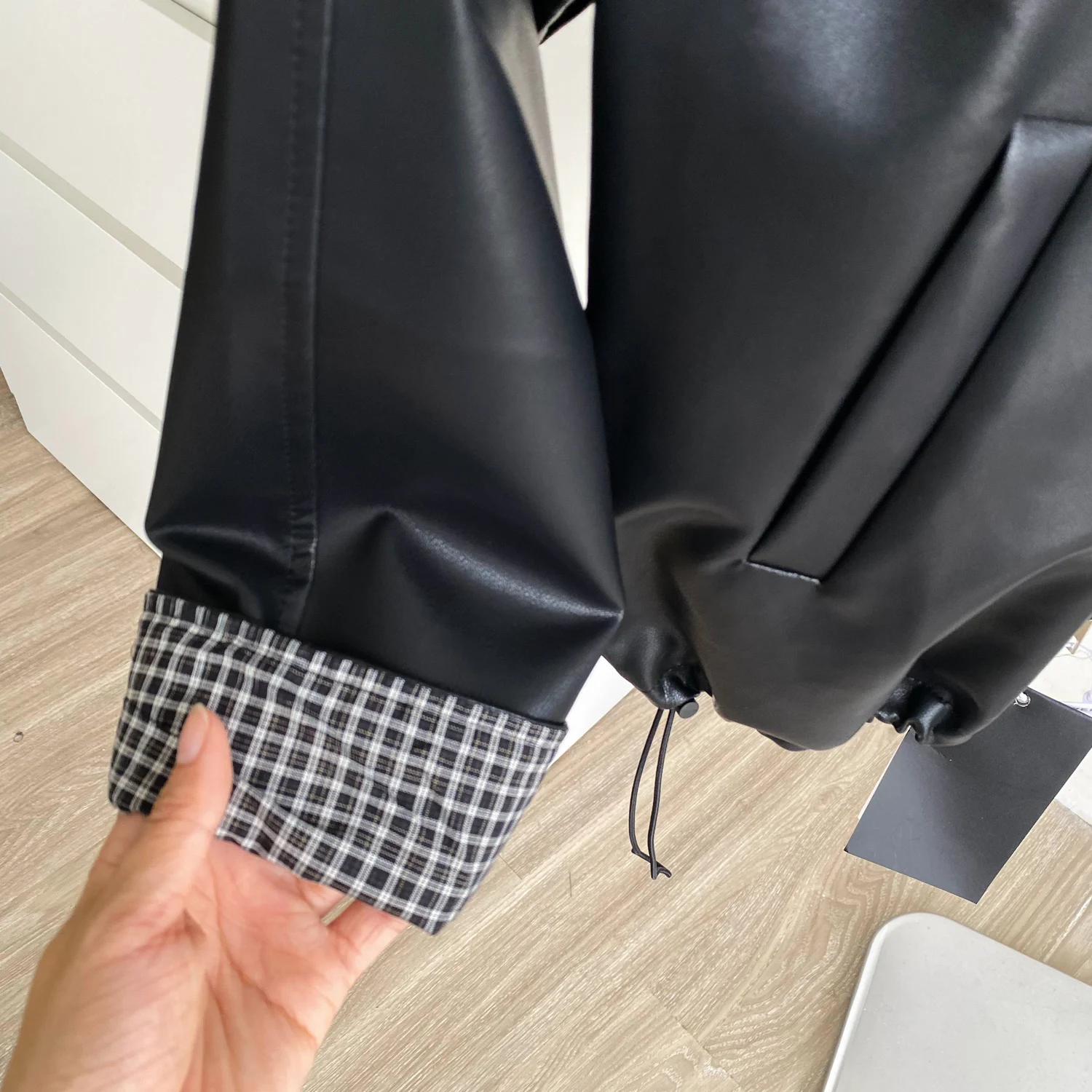 Retro Plaid Splicing Leather Jacket Women's Autumn Winter Turn Down Collar Loose Zipper PU Coats Drawstring Motorcycle Outerwear