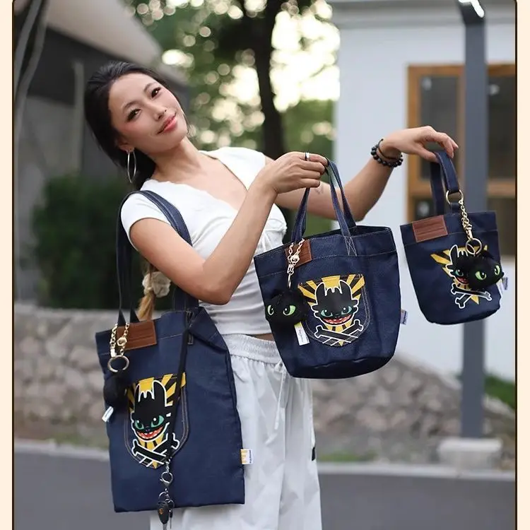 

HotSale Official How to Train Your Dragon Toothless Night Fury Cool Casual Denim Bucket Bag Versatile Shoulder Handbag Gift Fans