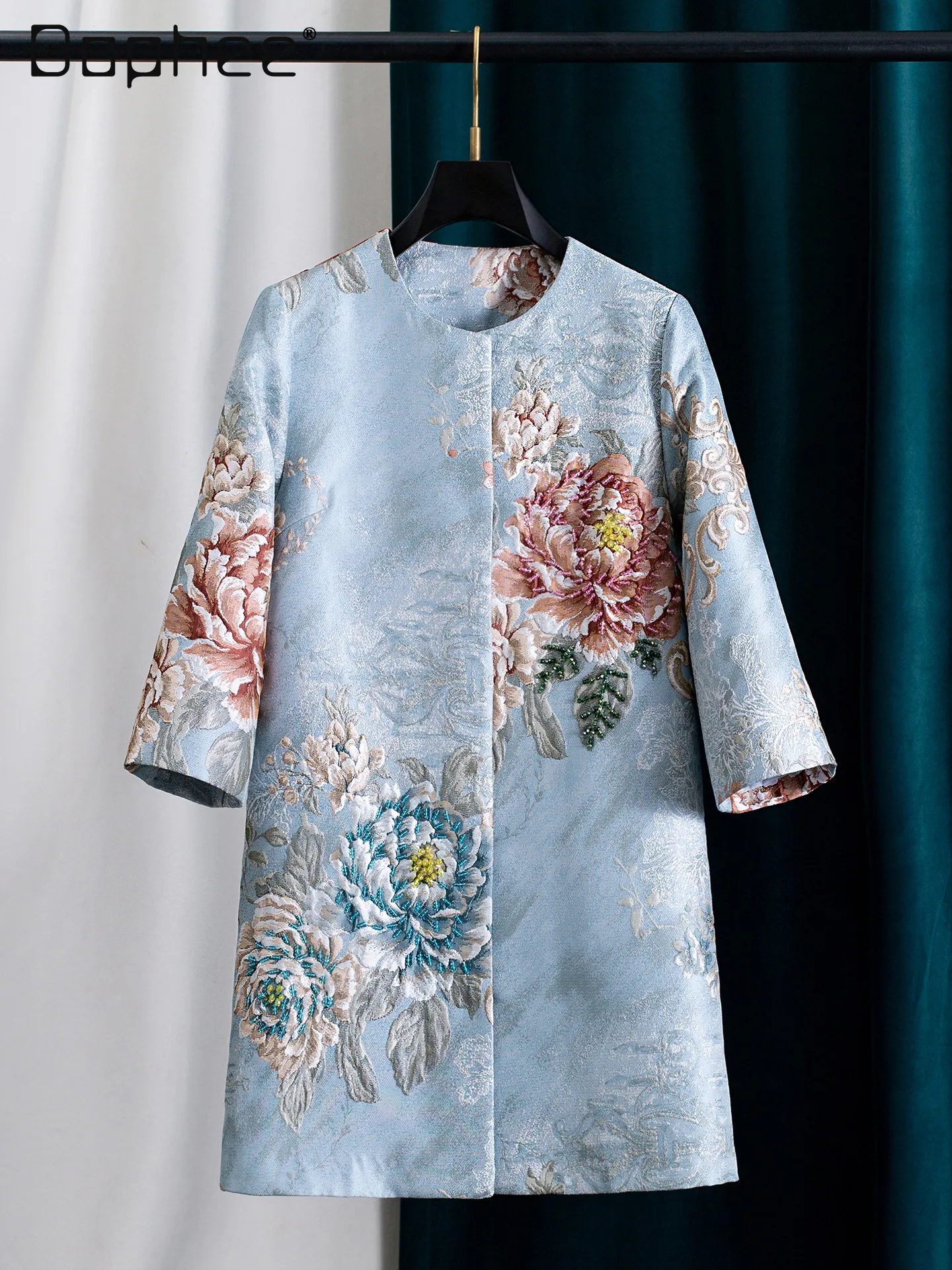 

High-end Fashion Beaded New Chinese Style Floral Embroidery Trench Coat Women Spring New Nine-quarter Sleeve Mid-length Coat
