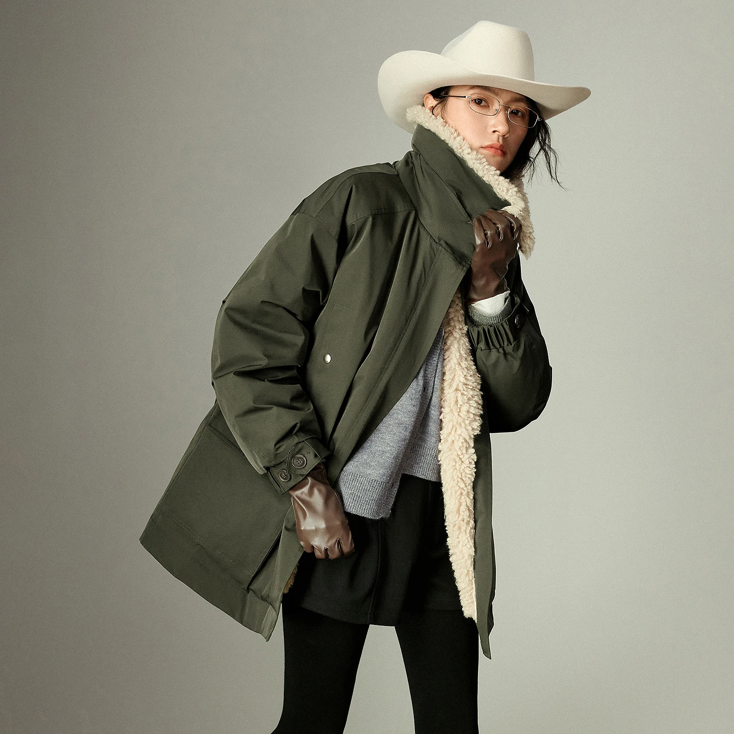 TOYOUTH Chaqueta de plumón para mujer 2025 Invierno Nuevo 90% Chaqueta de lana de peluche Estilo Retro Granero Ropa de abrigo cálida