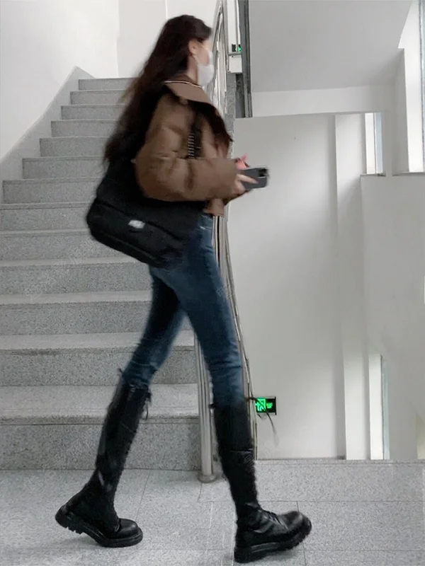 

Американская ретро-куртка из хлопка для женщин: укороченная, свободного кроя, модный дизайн, винтажный стиль, трендовая модель