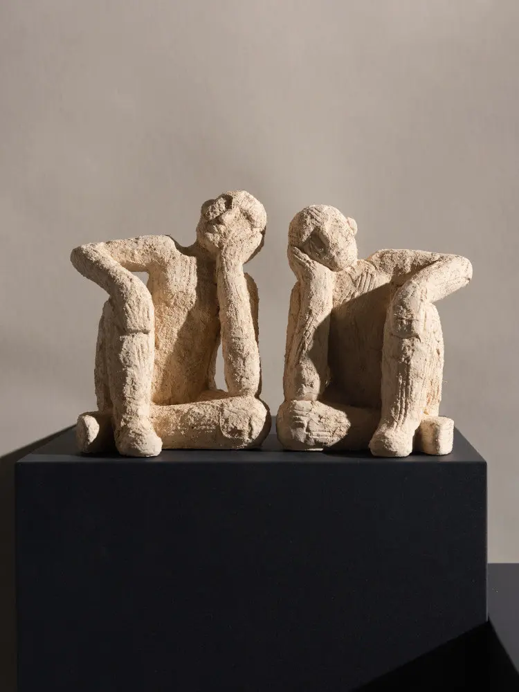 Simple Creative Clay Figure Sculpture Book Relies On Ornaments, Home Study Wine Cabinet, Homestay Book File Soft Decoration