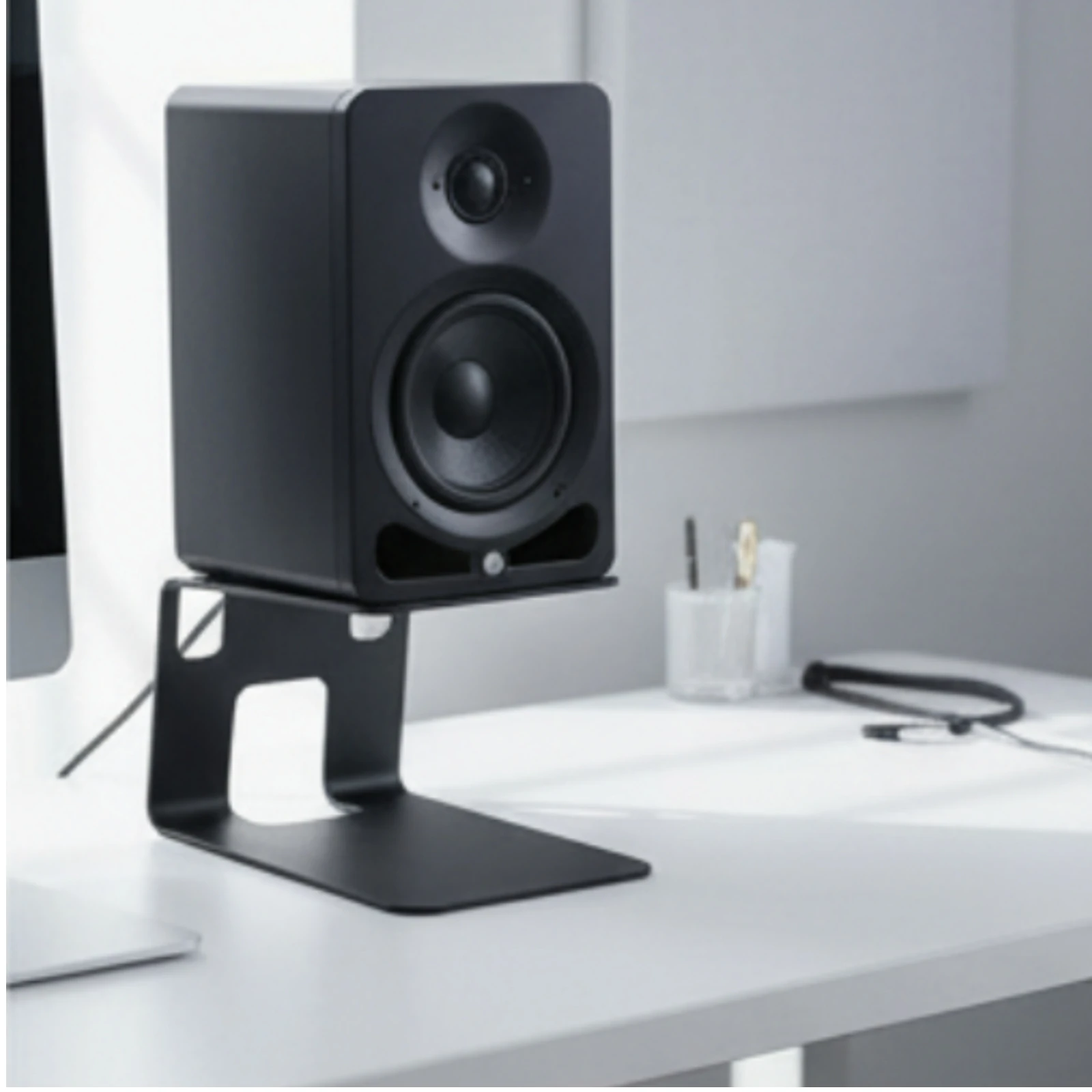 Speaker Desk Setup - ขาตั้งลำโพงสำหรับโต๊ะทำงาน ทำจากเหล็กกล้าคาร์บอน ผิวสัมผัสแบบด้าน แข็งแรง ทนทาน ขนาดกะทัดรัด