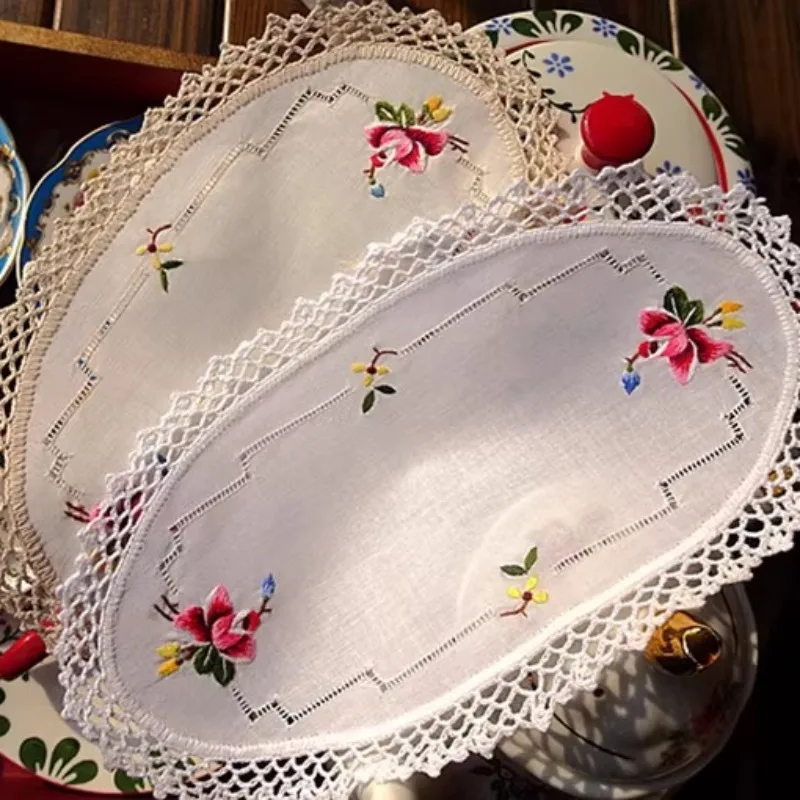 4pcs-drawn-hook-edge-hand-embroidered-pure-cotton-fabric-coaster-vase-mat-palace-retro-pastoral-embroidery-rose-15x24cm