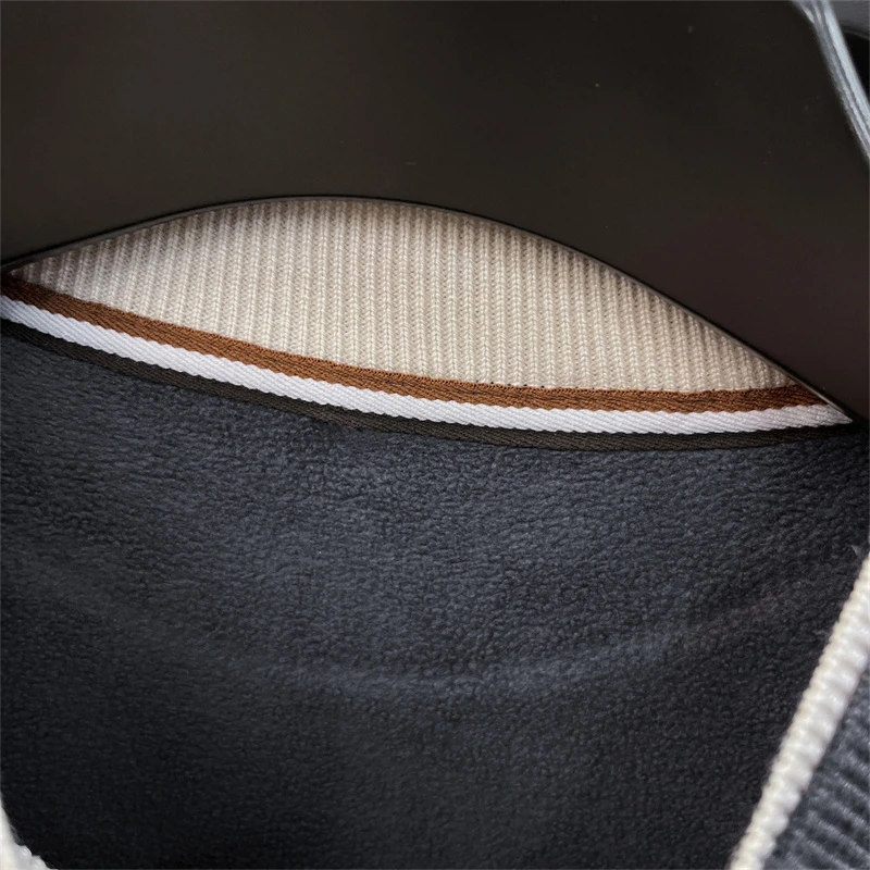 Designer-Marken-Strickpullover mit Stickerei für Herren, O-Ausschnitt, Herbst, hautfreundlich, einfarbig, langärmelig, stilvolle und vielseitige Herrenbekleidung – Detail 3