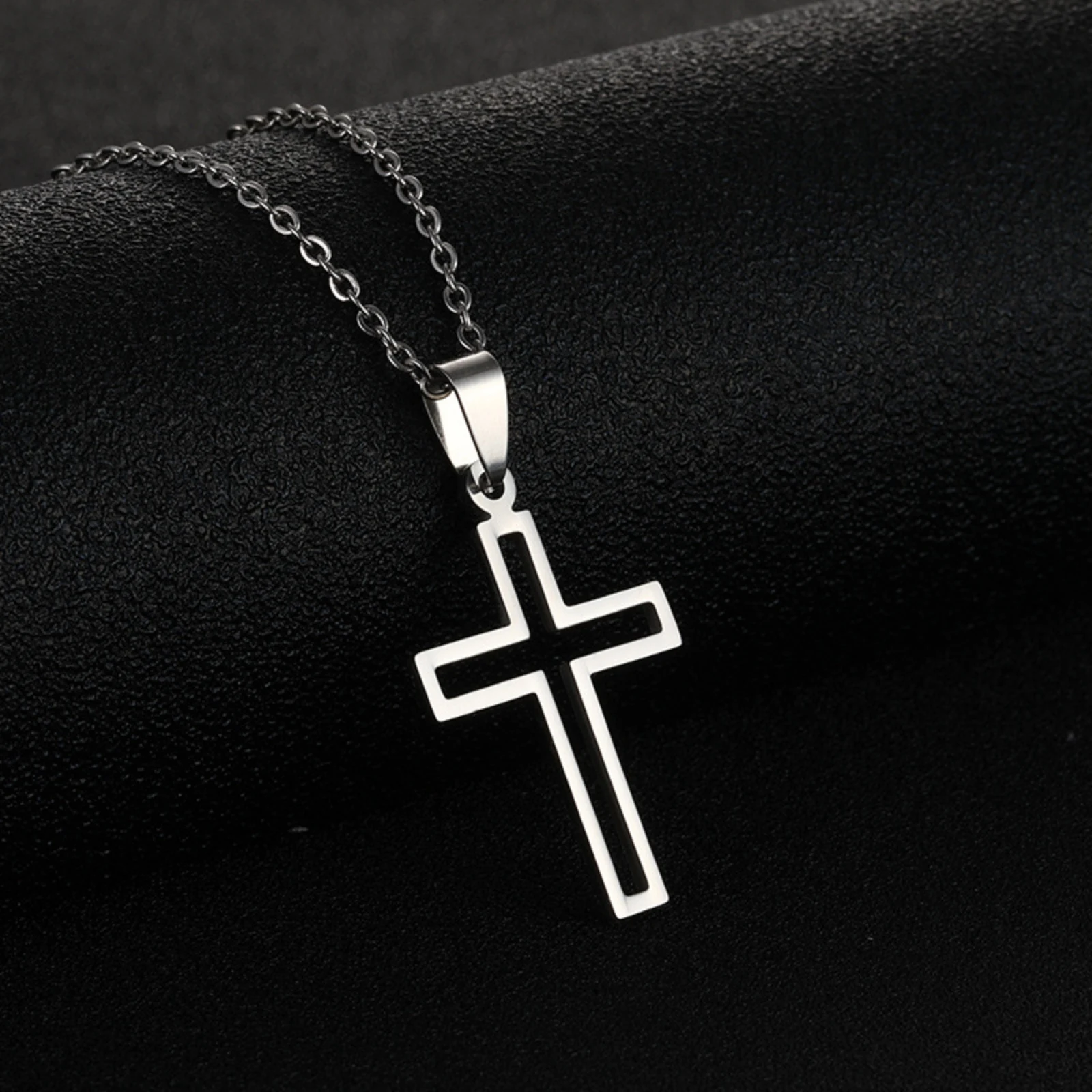 Edelstahl-Hohlkreuz-Halskette, Ausgeschnittenes Kreuz, Halskette, christlicher Glaubensschmuck, Geschenk für Männer und Frauen – Detail 2