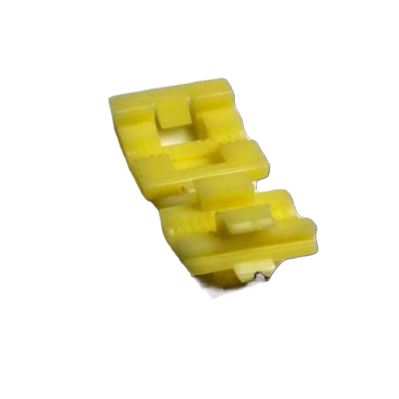 

Yellow Clip Fixing Bracket Door Lock Block Interior Accessories for Roewe 550 RX5 I6 EI5 MG6 GS Automobiles New