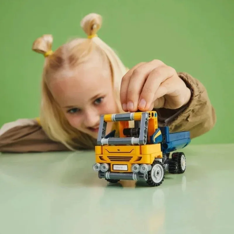 مجموعة مكعبات بناء شاحنة قلابة فنية 2 في 1 من MINISO، لعبة هندسية، مركبة بناء قابلة للبناء أو نموذج حفار للحفارة