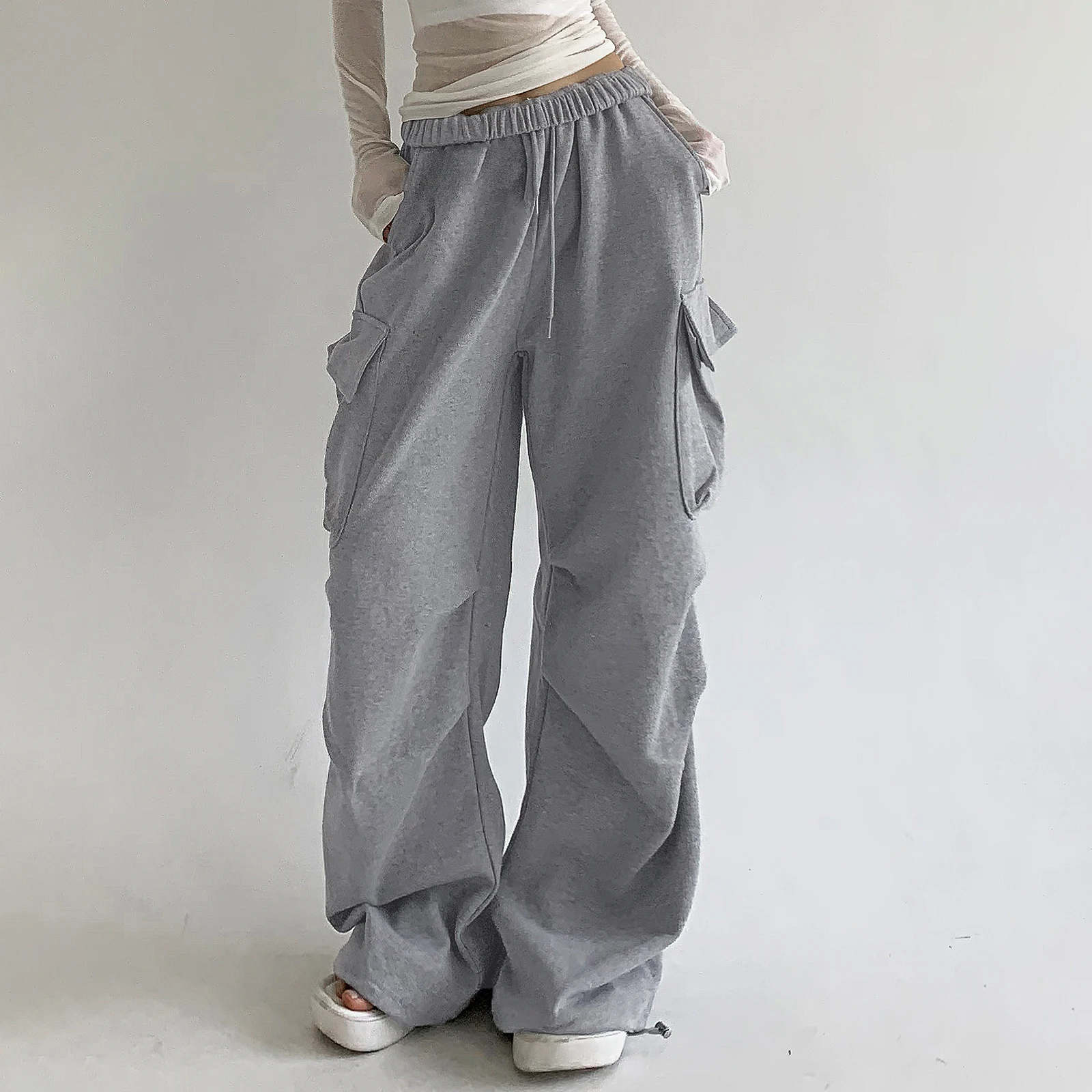 Women's Baggy Cargo Pants High Waist Solid Color Parachute Pants Ruched Sweatpants with Flap Pockets Streetwear