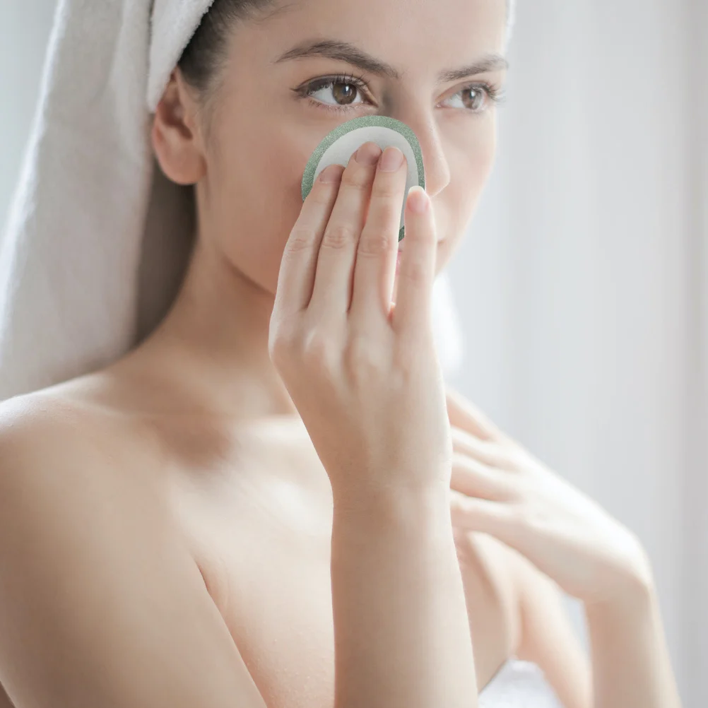 

200Pcs Cucumber Print Eye Pads Non Woven Fabric Eye Care Patches Gentle Skin Care Tools for Women Skincare Tools