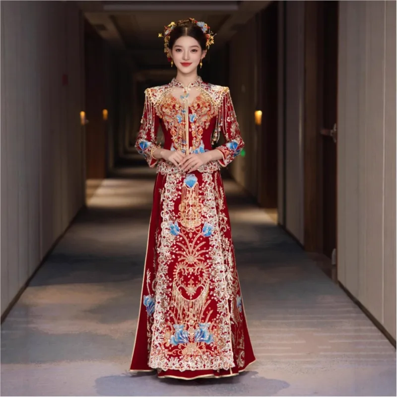 

New velvet Chinese-style wedding dress a heavy industry clothing for toasting and leaving the house