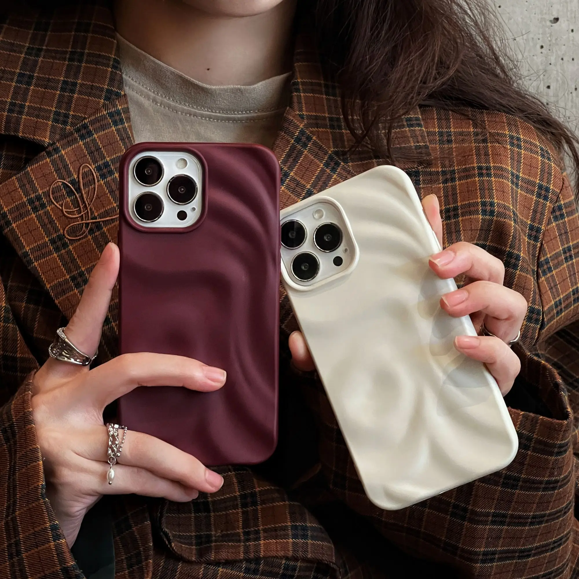 Fashion Red Wine Ivory White Water Ripple Phone Case for iPhone 13 14 Pro Max 12 11 14Pro Soft Silicone Shockproof Cover Women