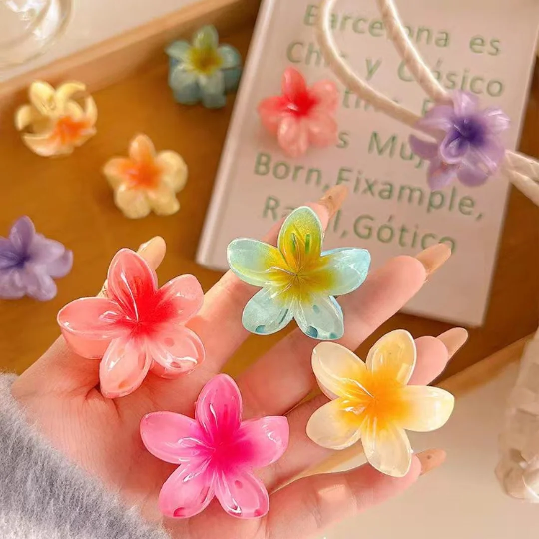 FANYIN 2Pcs 4cm Sweet Gradient Flower Hair Claw Hairpin Women Plumeria Barrettes Ponytail Holder Hawaiian Beach Hair Accessories