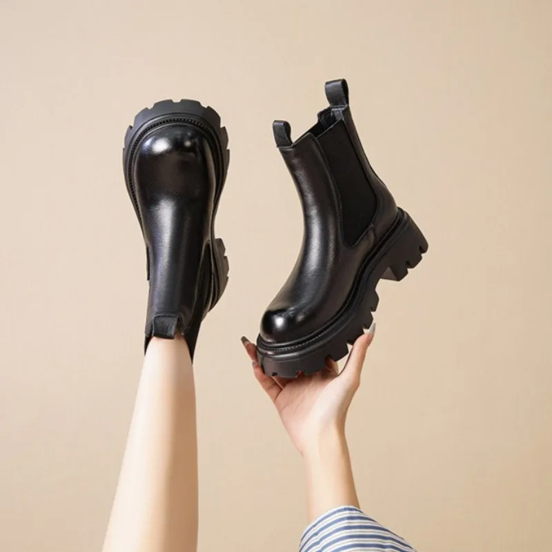 

Retro Women Shoes Luxury Genuine Leather Chelsea Boots for Woman Fashion Britain Platform Ankle Boots Designer Shoes Botas Mujer