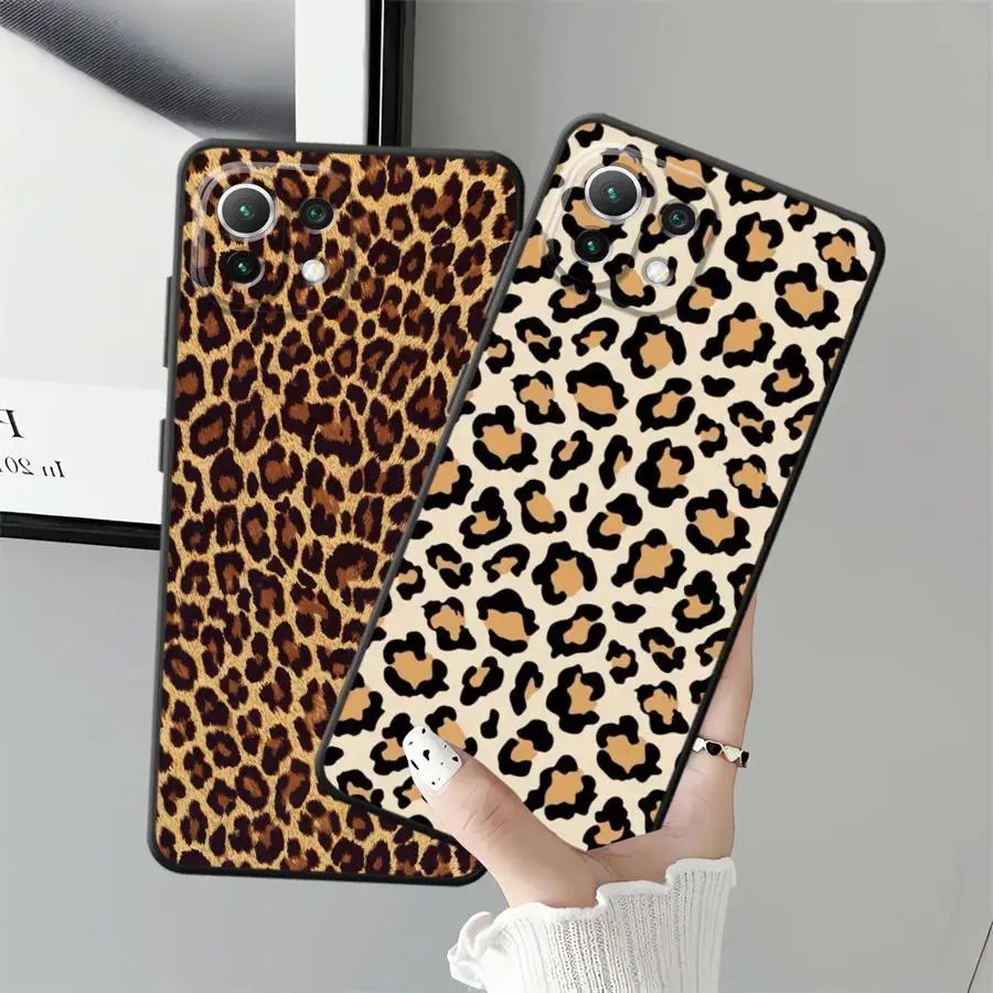 حافظة لهاتف Xiaomi Mi 9T 10T CC9Pro 10 11 13 Lite 9 13 11T 14 Pro غطاء خلفي ناعم بطبعة الفهد البني