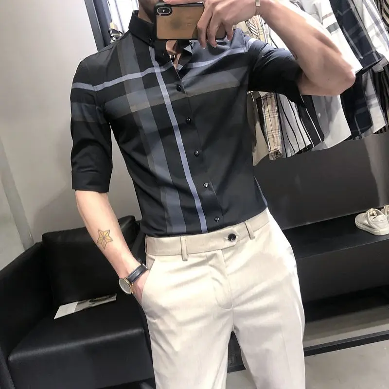 

Korean Trendy Summer New Short Sleeve Plaid Shirt Men Stand Collar Button Casual Fashion Versatile Slim Quarter Sleeves Thin Top