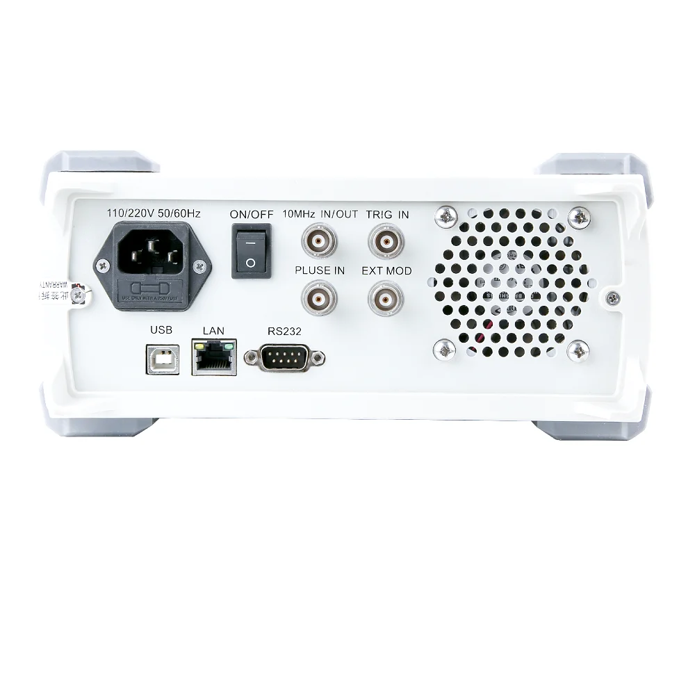 UNI-T UTG9015RF RF Signal Generator 100kHz -1.5GHz AM\FM\PM