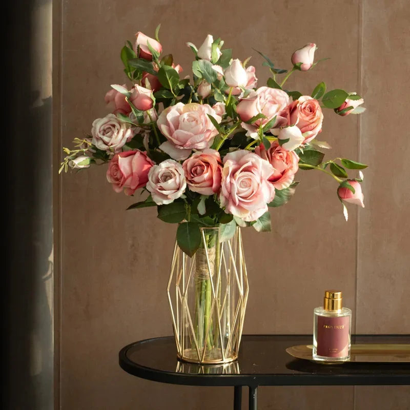 

Dining table flower decoration light luxury high-end simulation flower Bulgarian rose silk flower living room