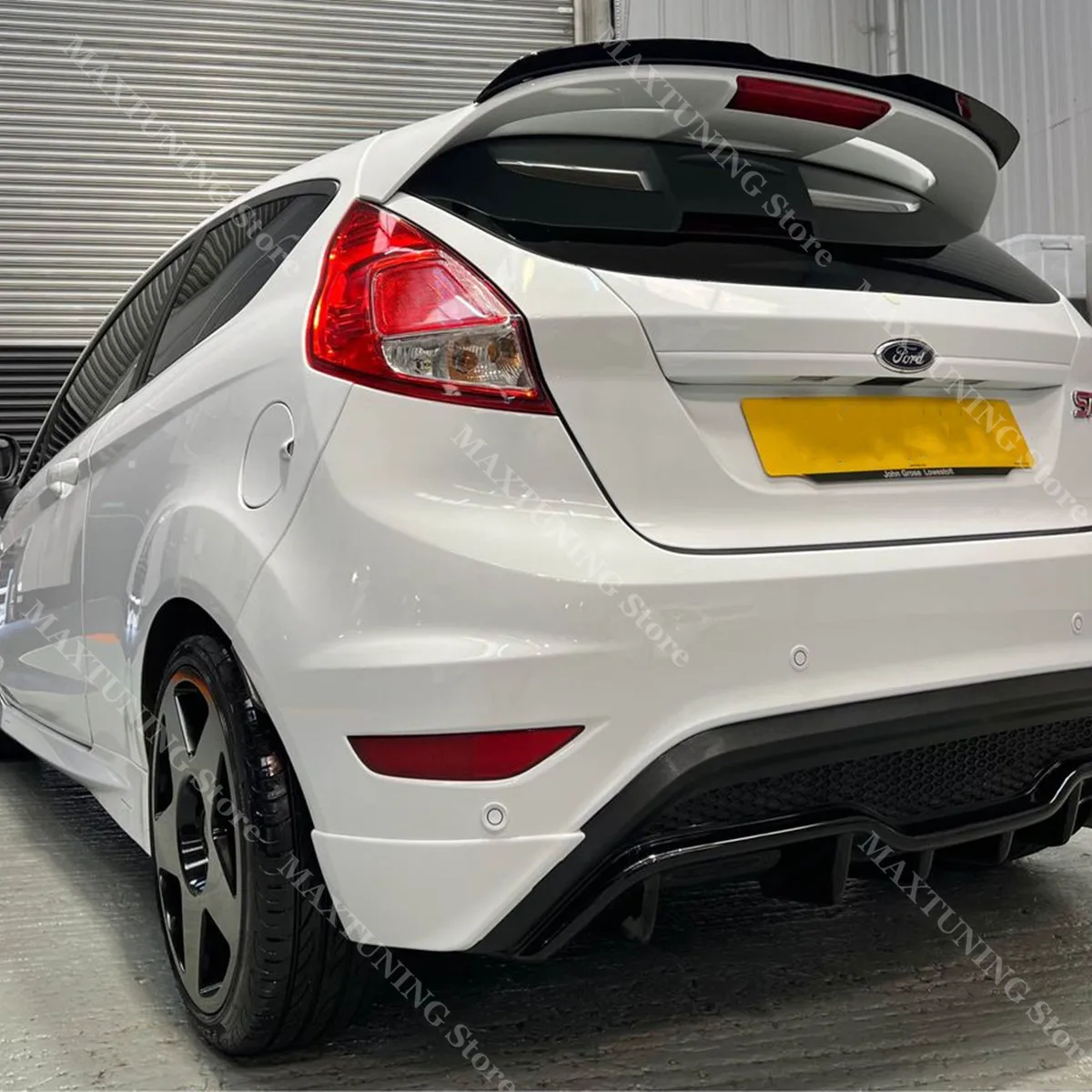 Maxton Style Roof Cap Rear Spoiler for Ford Fiesta B299 MK6 MK7 ST ST-Line EcoBoost TDCi TI VCT 2008-2017 Tail Wing Body Kit view 2