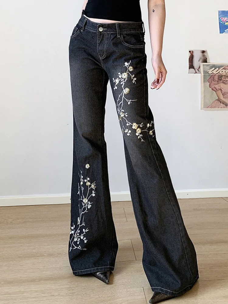 

Y2k Chic Flower Embroidery Fared Denim for Women Low Rise Straight Full-length Jeans High Street Casual Dragging Fashion Pants