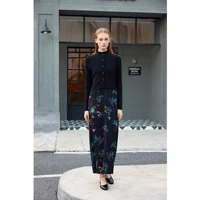 AP Women 2026 Autumn and Winter New Printing Satin Dress Knitting Cardigan Mock Neck Modal Shirt - Image 5