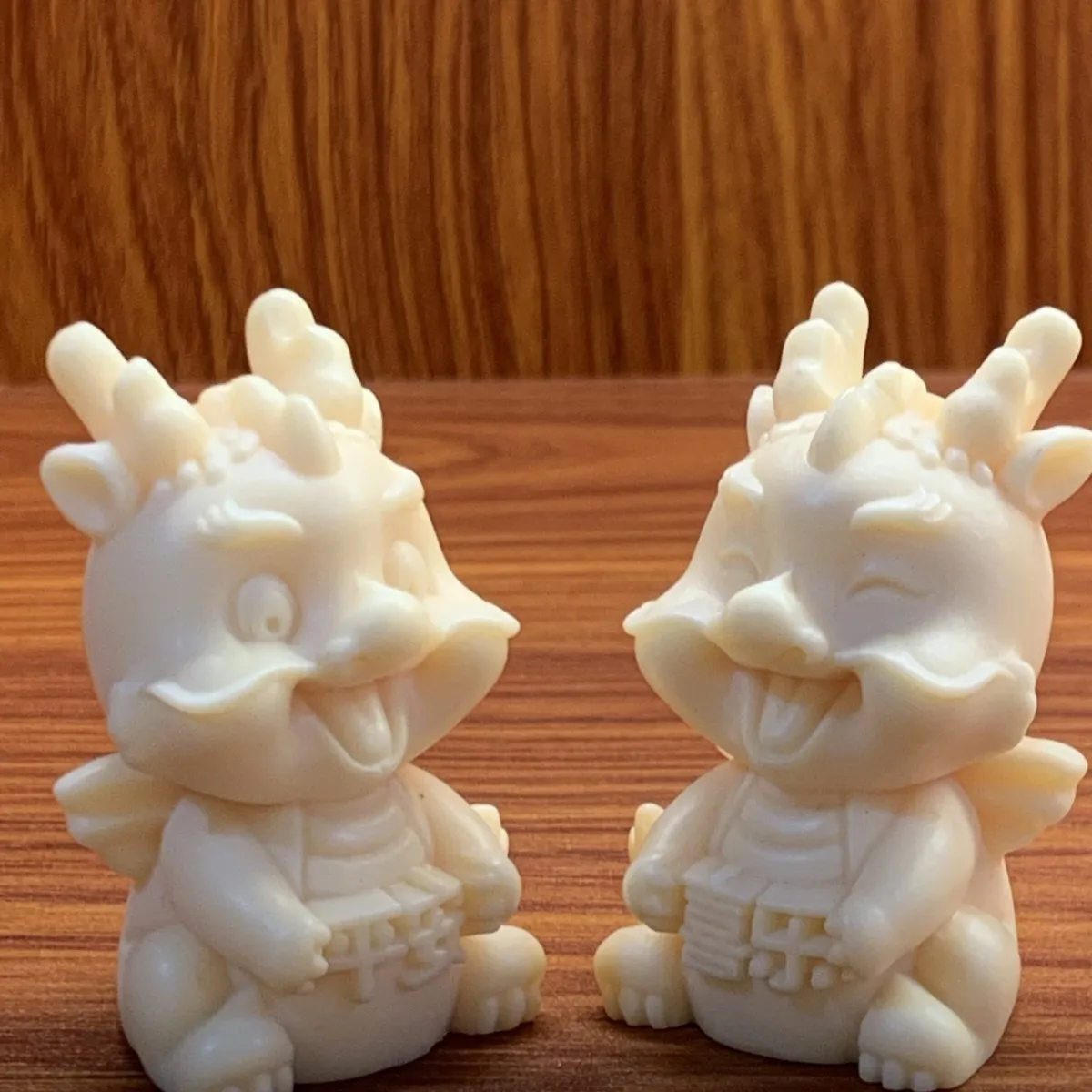 Natural Powder Pressed Tagua Nut Adorable Pi Yao Statue Peace Joy Tea Pet Vehicle Table Collectible Ornament Gift