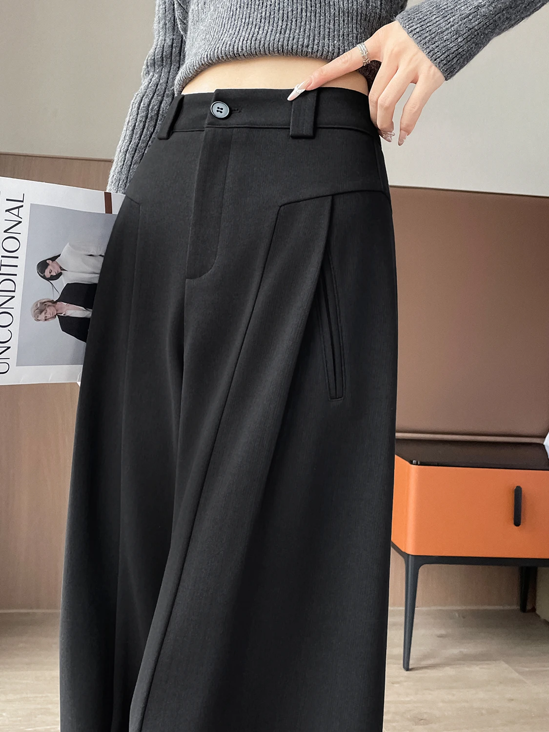 

Black Tailored Wide Leg Pants Women's Winter 2026 New Woolen Loose Straight Casual Floor-Length Trousers