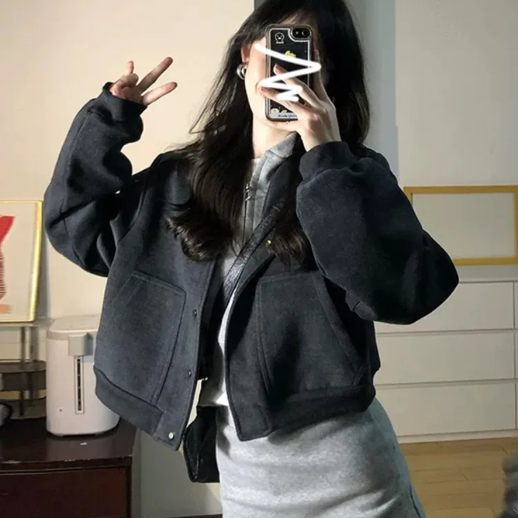 Retro Hong Kong-Style Gray Elegant Women,  Autumn, High-End Loose-Fitting Short Baseball Jacket For Petite Women