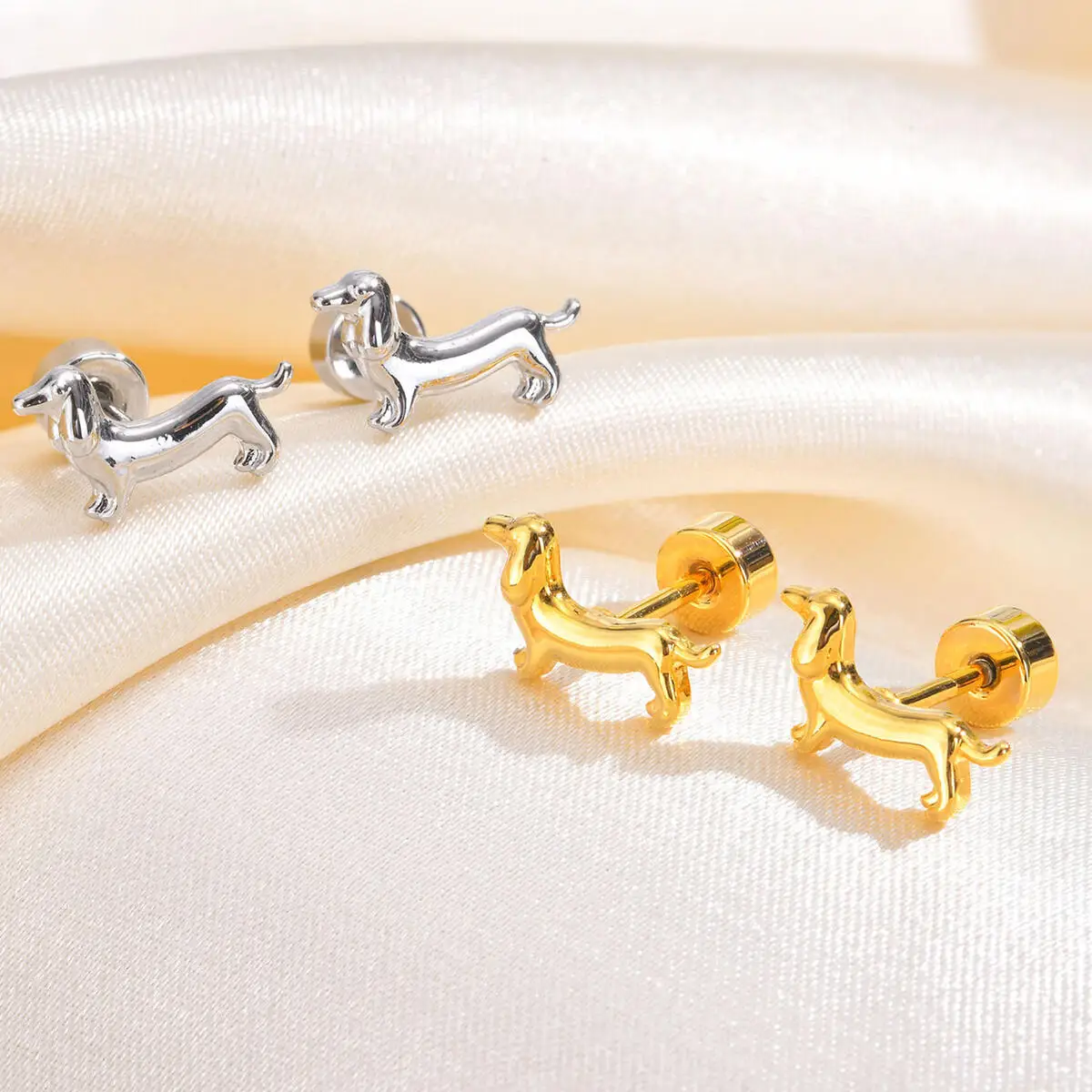 

Women Dachshund Dog Stud Earring, Stainless Steel Gold Plated Animal Shape Earrings, Cute Piercing Jewelry for Girls