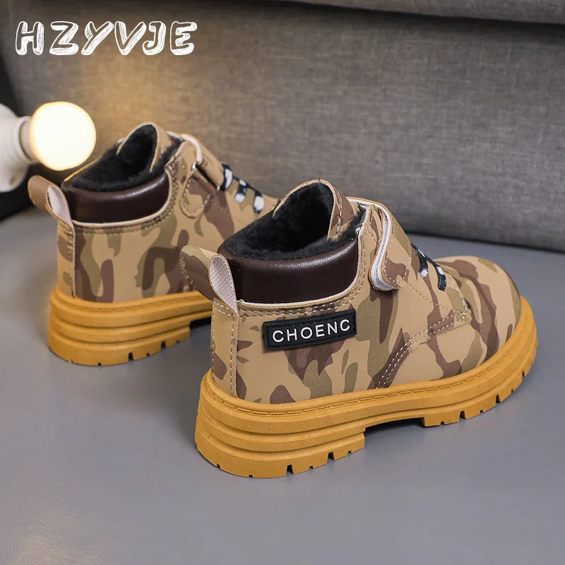 Teen Boys\'s Autumn and Winter Camouflage Boots Children\'s Shoes Warm Plush Short Boots Medium Size Wear-resistant Martin Boots