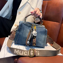 Kadınlar için Retro High-end moda Denim çanta anneler için 2024 yeni rahat yastık omuzdan askili çanta bir omuz Crossbody çanta