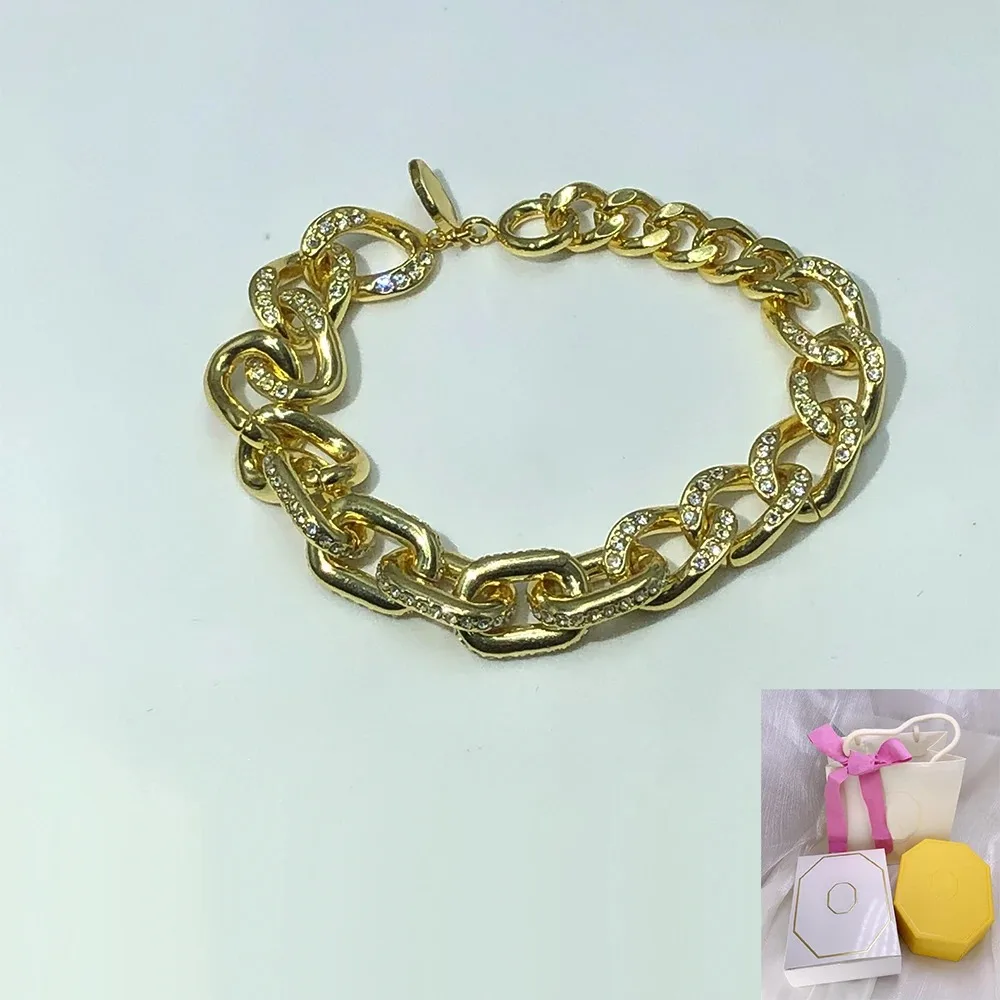 

2024 New Dextera Inlaid Gold Tone Bracelet Light Luxury Romantic Daily Wear Jewelry Gift