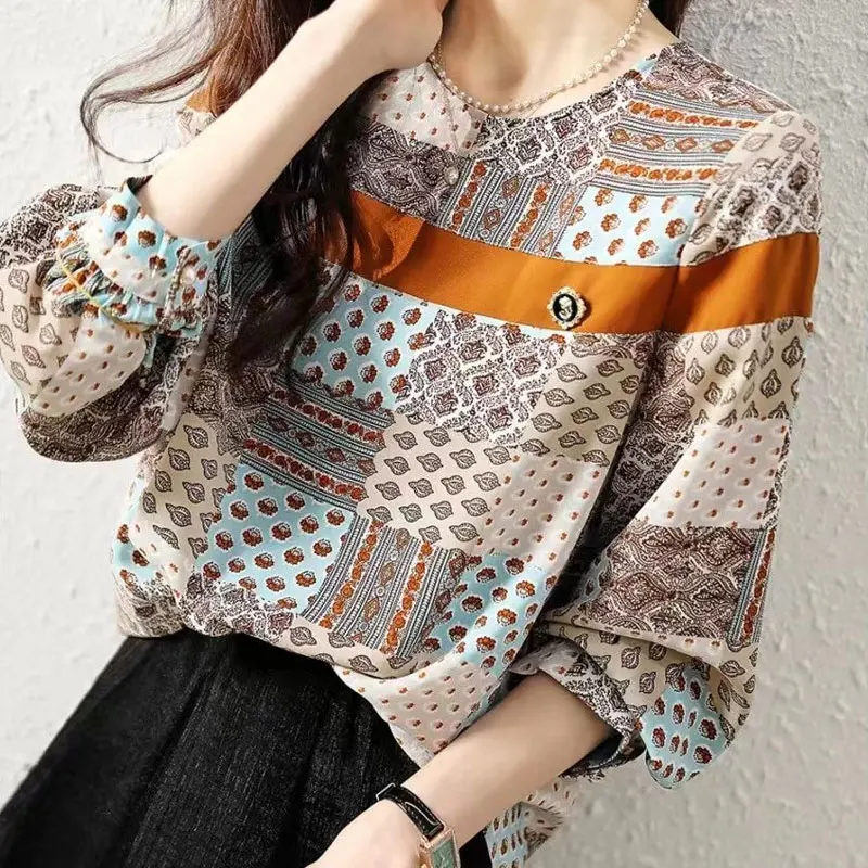 Spring Autumn Vintage Printed Blouse Casual Loose Long Sleeve Chic Button Round Neck Patchwork Female Clothing 2022 New Shirt