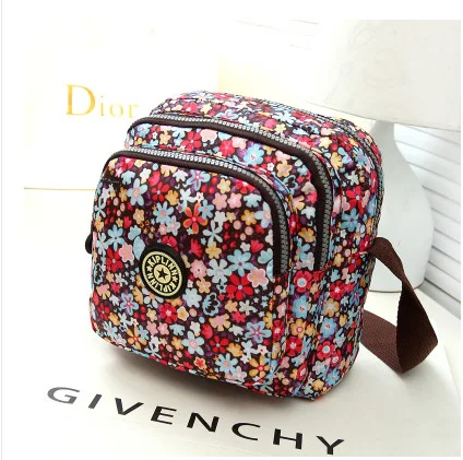 2023 Women\'s Canvas Bags Shoulder Diagonal Small Square Handbag Multifunctional Hot Sale Large Capacity Nylon Crossbody Bag