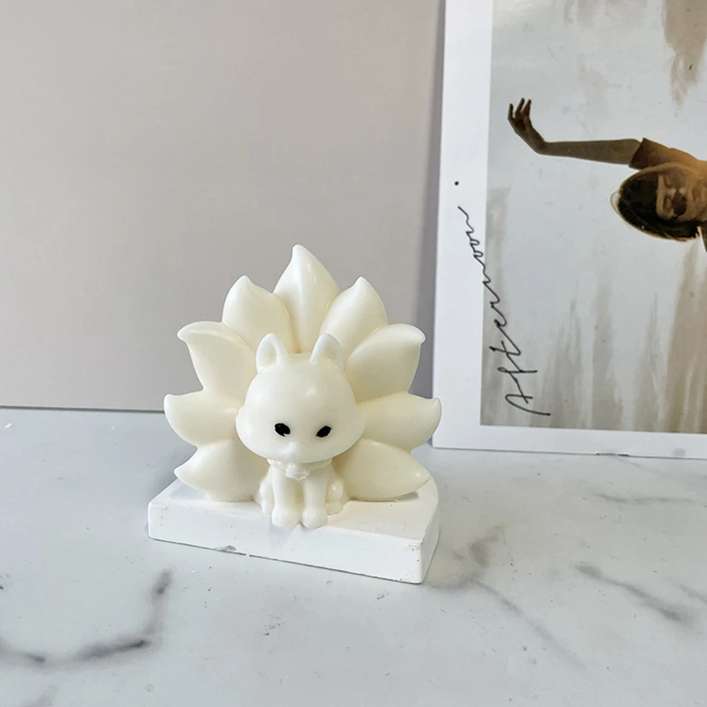 Crystal dropper mold three-dimensional nine tailed fox candle tool Silicone Mold Scented Making Tools 3D DIY Handmade Fragrance