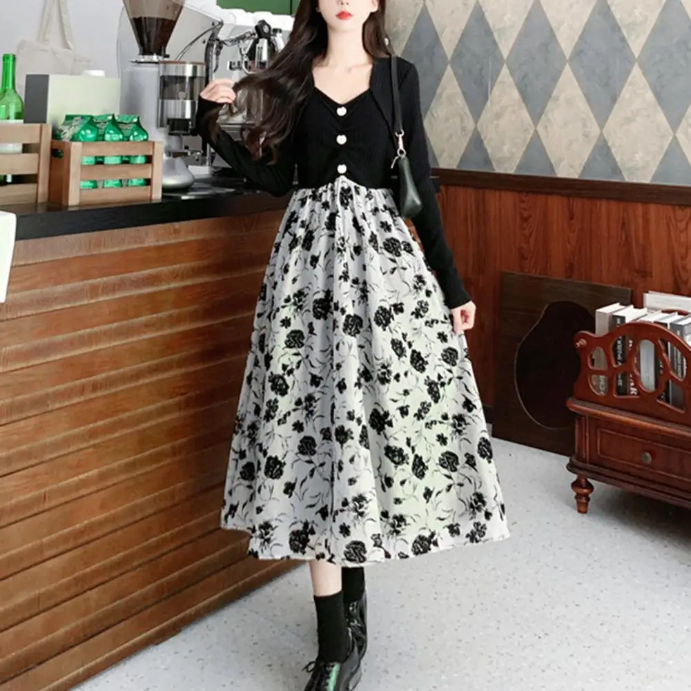 

Contrast Color Dress Floral Print V Neck Midi Dress for Women A-line Loose Hem Patchwork Button Decor Soft Breathable Spring