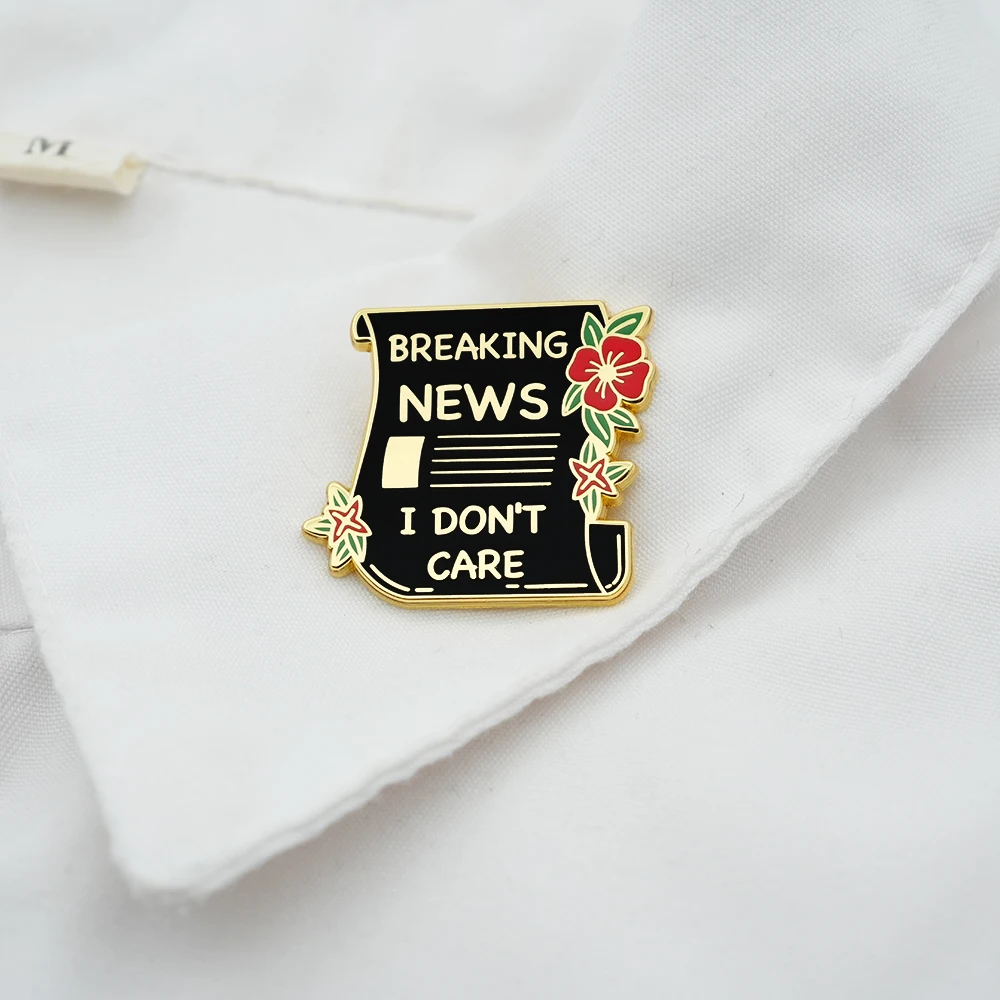 There is always a fun English letter creative electroplated iron-zinc alloy metal brooch that suits your logo badge clothing bag