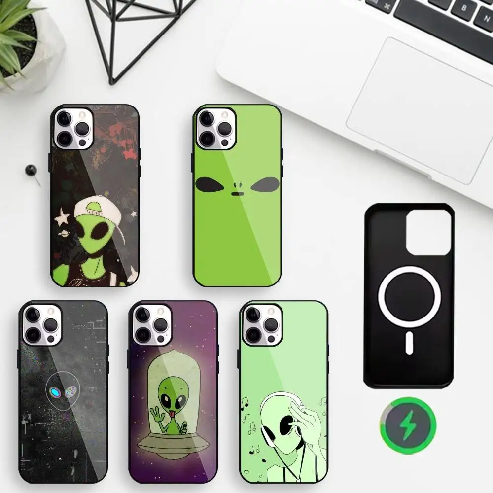 

Cartoon Alien Space Phone Case For iPhone17,16,15,14,13,12,11 Max Black Wireless Charging Protecitve Cover