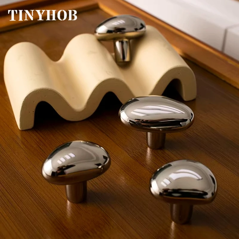 

Ручки для шкафов в европейском стиле из латуни, полированный никель, нестандартные ручки-галька, для кухонных шкафов, гардеробов, дверей, выдвижных ящиков, фурнитура