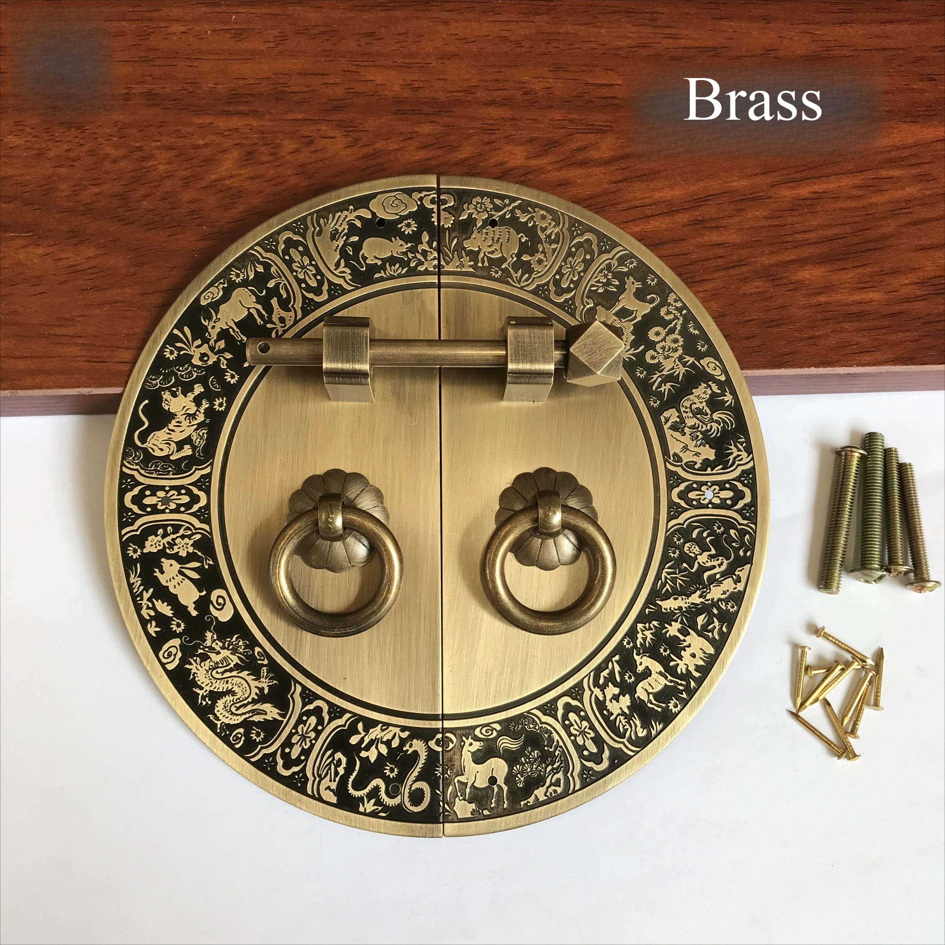 Vintage Round Brass Cabinet Door Handles Exquisite Floral Carving Classic and Durable for Wardrobes Retro Furniture Decoration
