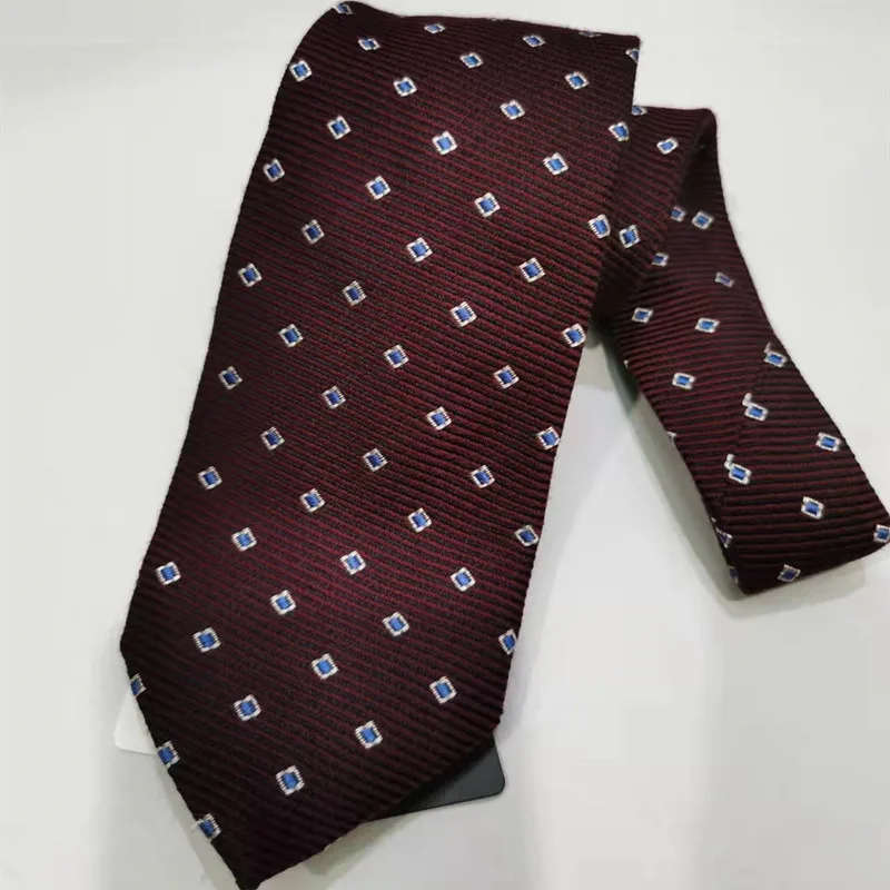 men's-tie-business-style-original-tussah-silk-fabric-versatile-fashionable-dark-red-striped-patterned-standard-size