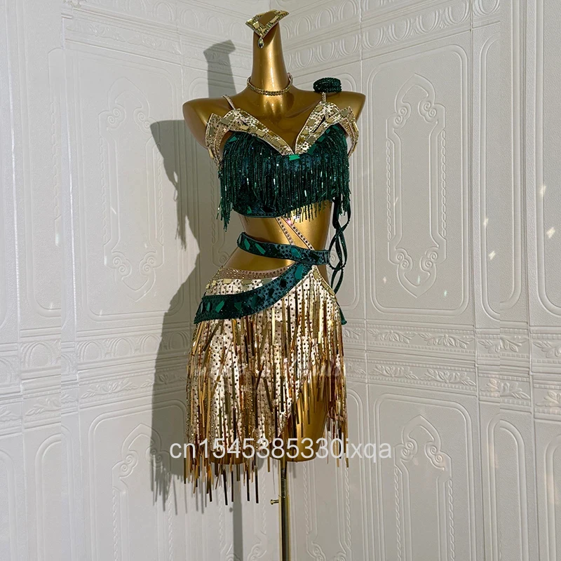 

Одежда для выступлений по латиноамериканским танцам для взрослых и детей: индивидуальные костюмы для соревнований по ча-ча-ча, самбе, румбе, с возможностью индивидуального пошива.