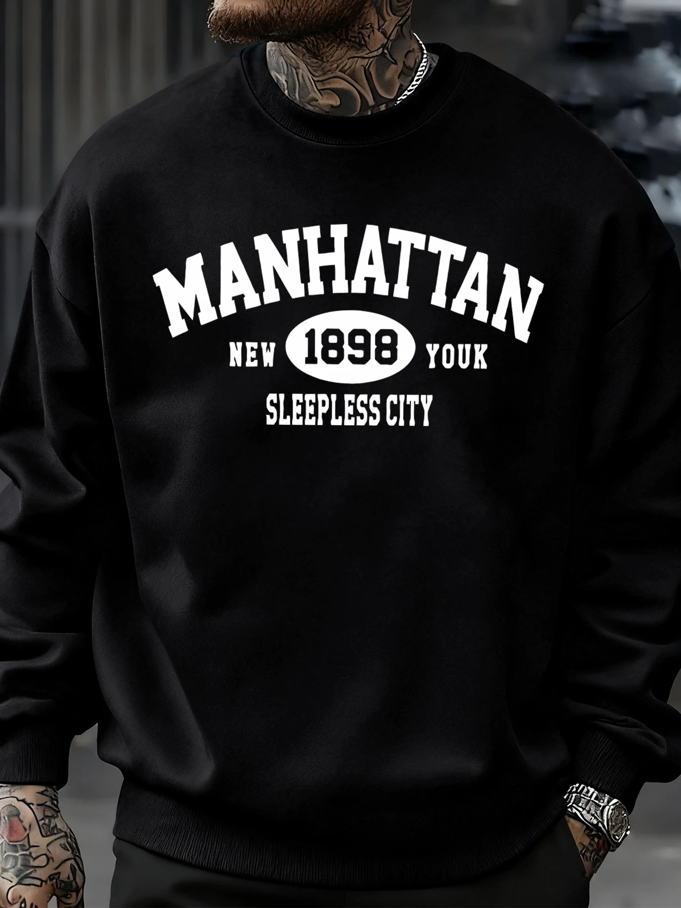 Winter Clothing In New York City - 2026Manhattan New York Sleepless City Pattern
