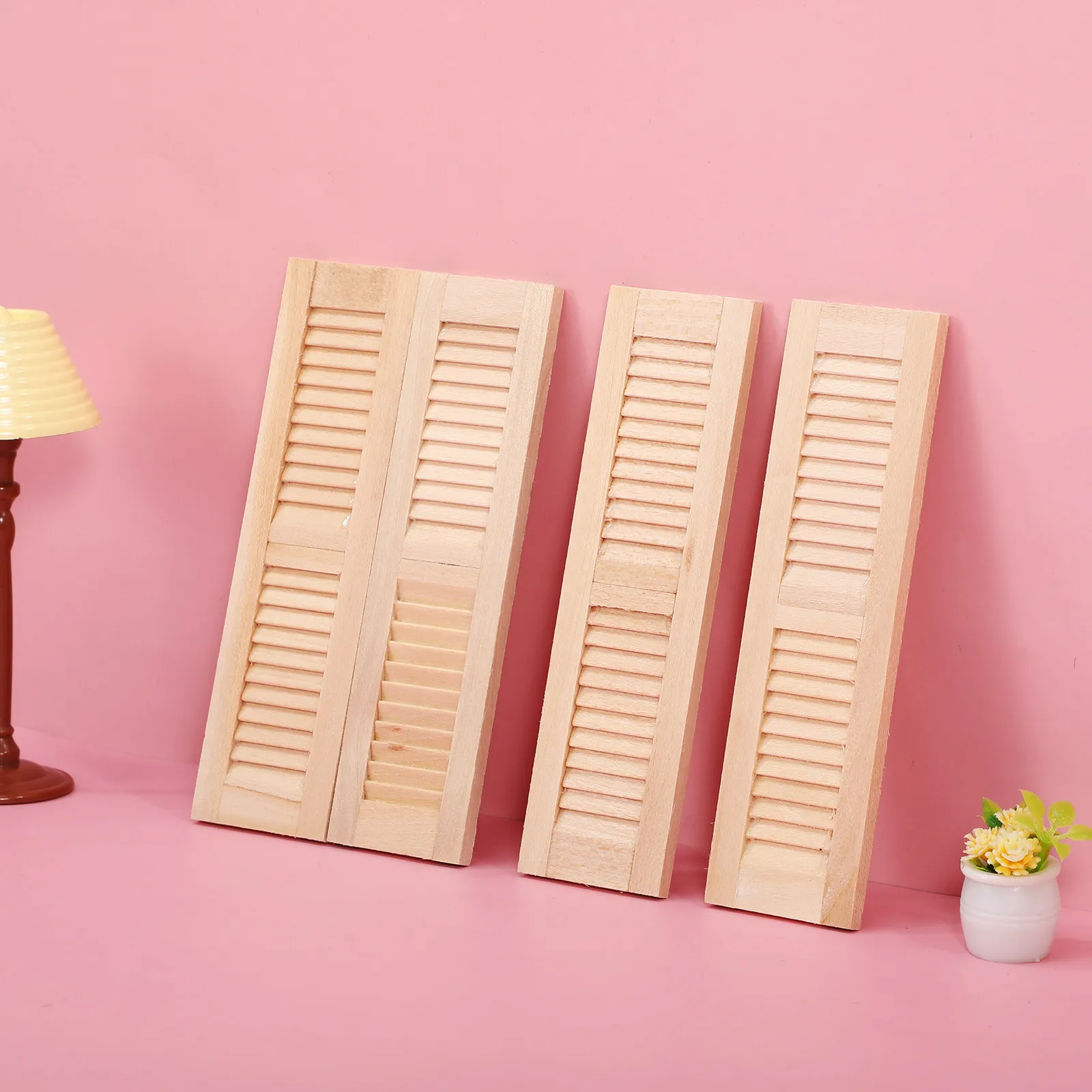 

4Pcs Miniature Wooden Blinds Mini House Front Door Blinds Mini Furniture Accessories Pretend Play Decoration House Window