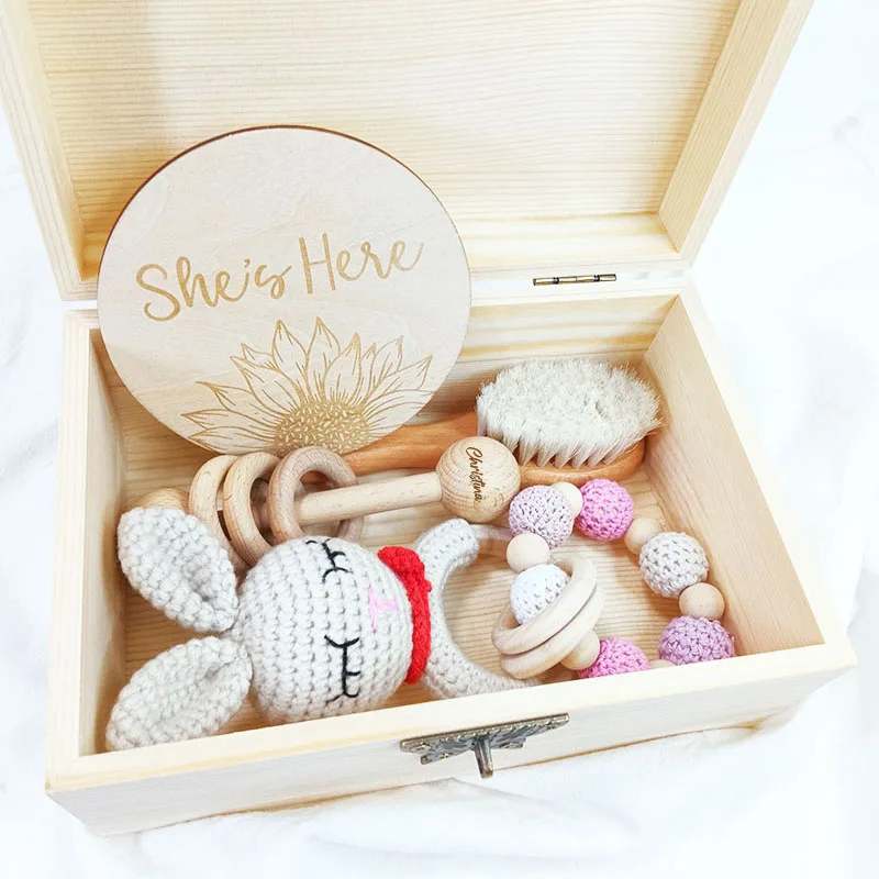 Newborn Souvenir Personalized Baby Shower Toy Set Rabbit Deer Cute Animal Rattle Crochet Doll New Parent Gift Box