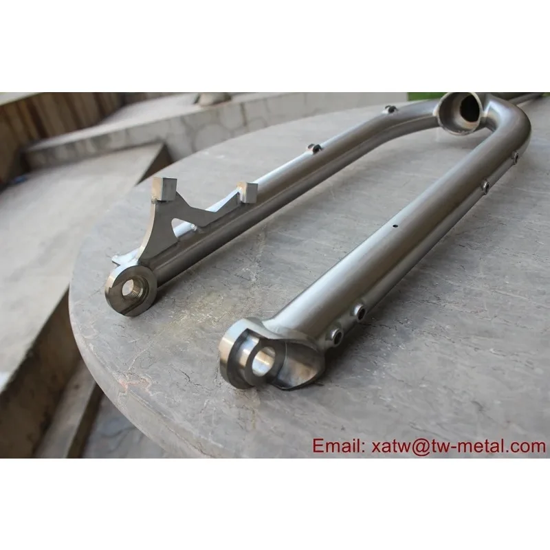Horquilla de titanio para bicicleta de ciclocross con tubo de dirección cónico, horquilla de titanio para bicicleta de montaña con eje pasante