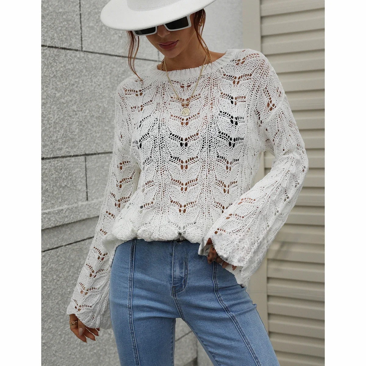 

New Women Fashion Autumn and WinterTemperament Commuter Knitting Solid Color Hook-up Hollow Pullover Round Neck Loose Sweater
